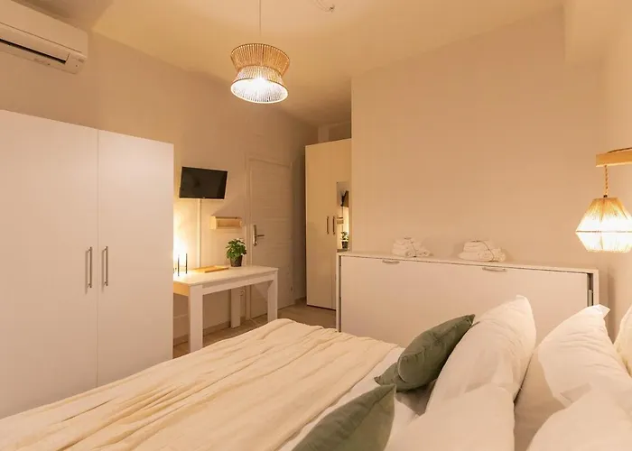 Dafne Wonderful With Terrace Apartment